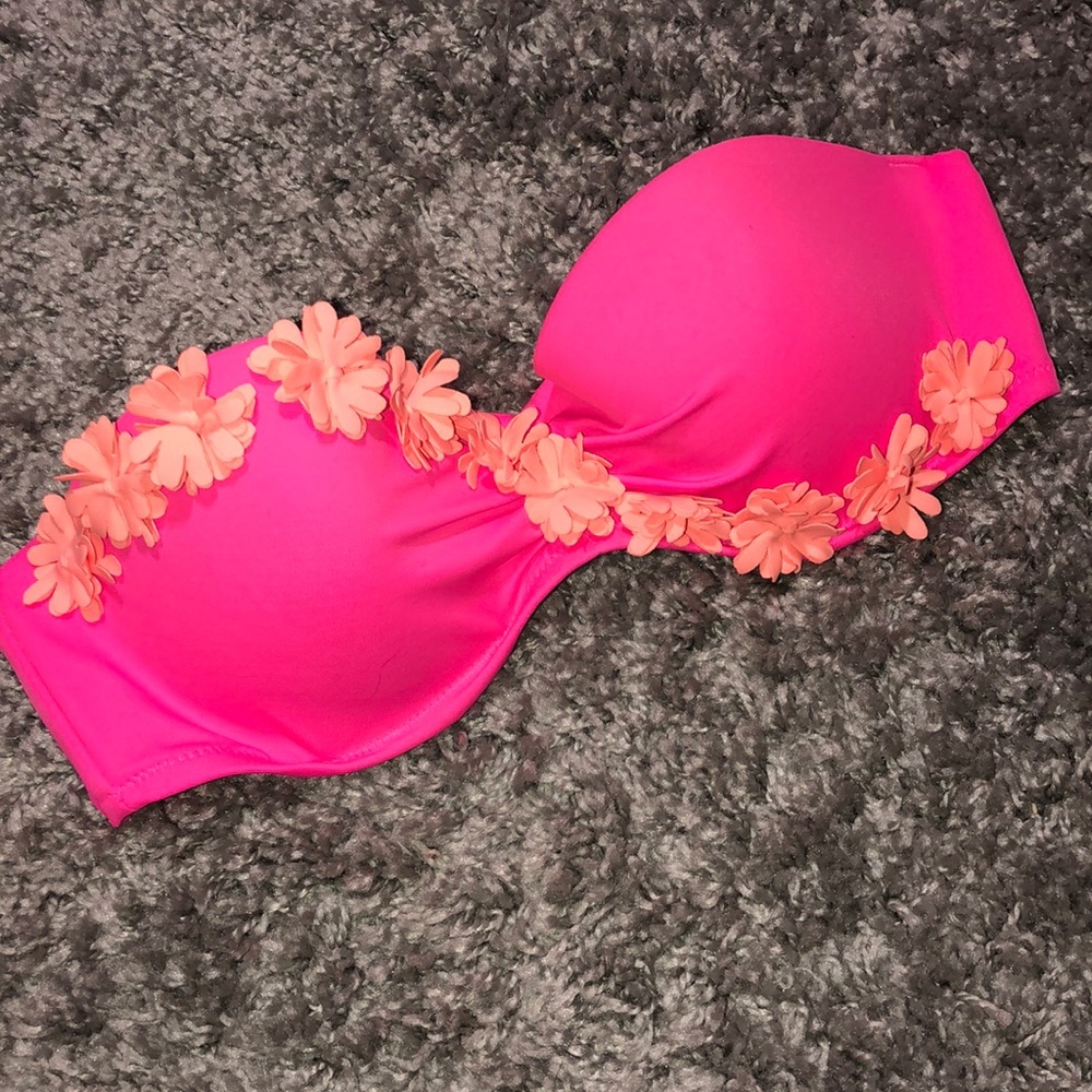 Victoria’s Secret swim top
